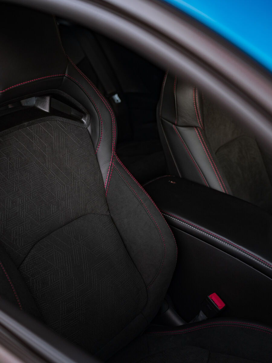 Sedile sportivo della Dodge Charger Scat Pack